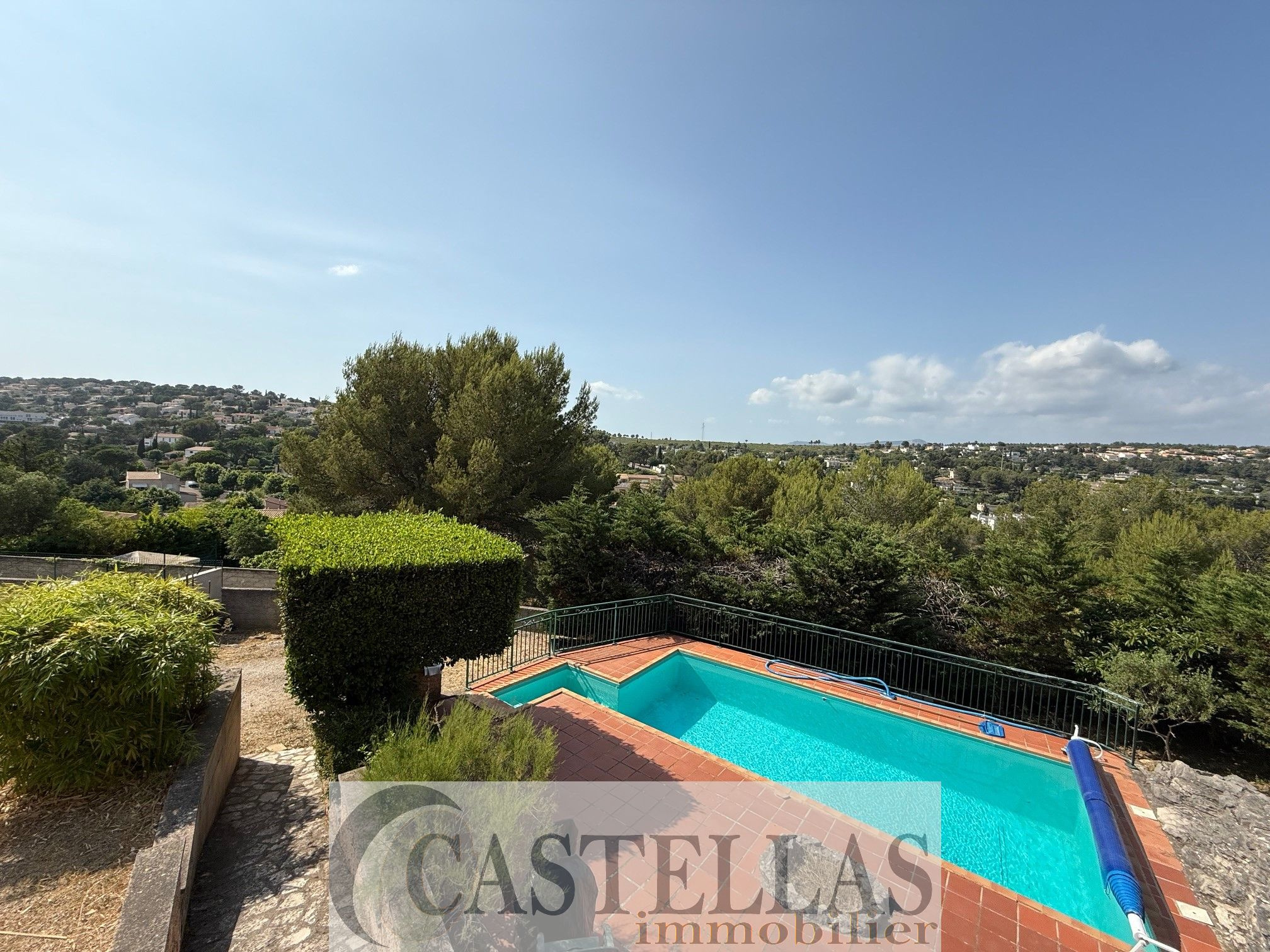 Agence immobilière de Castellas Immobilier Carnoux
