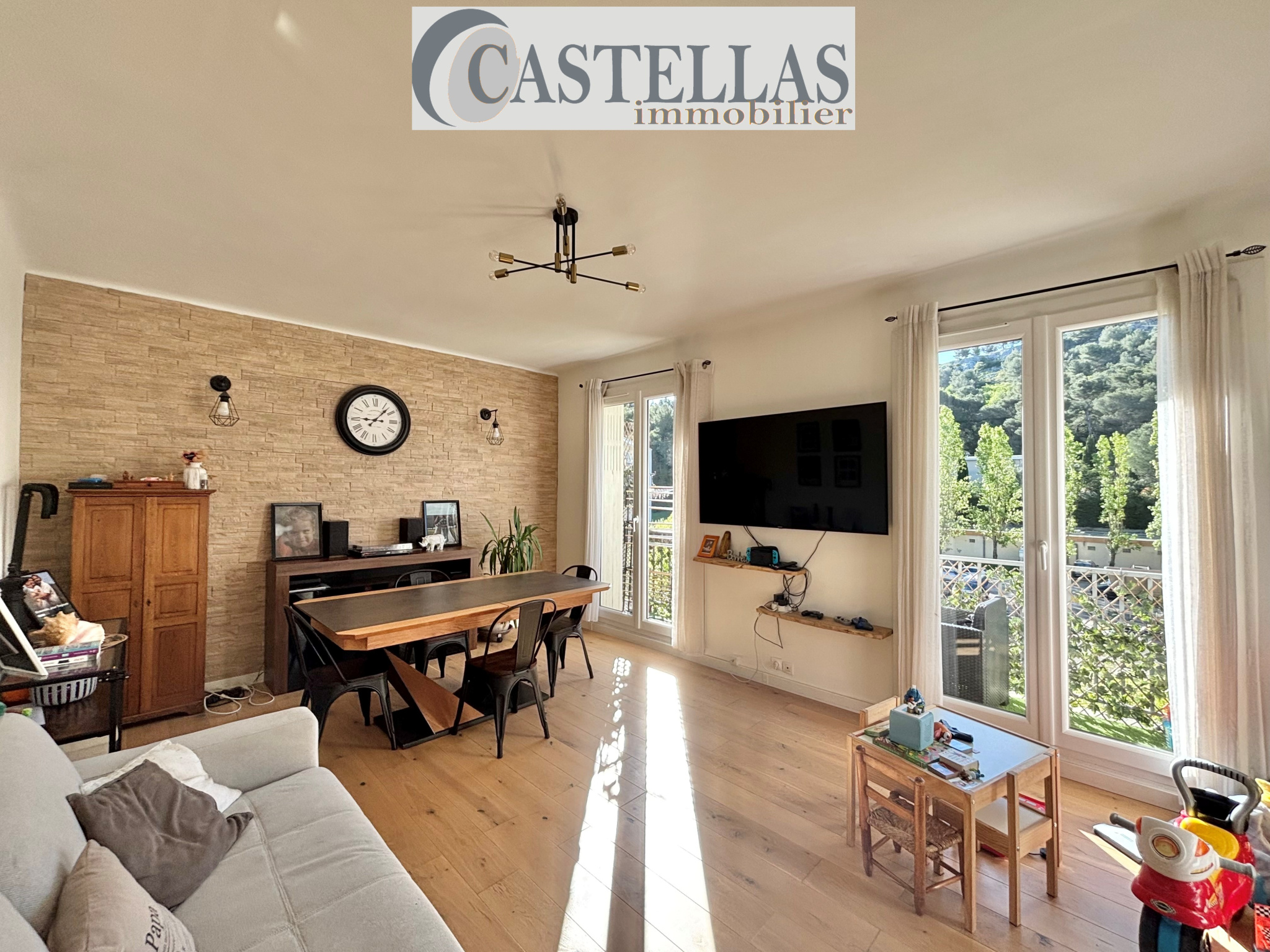 Agence immobilière de Castellas Immobilier Carnoux