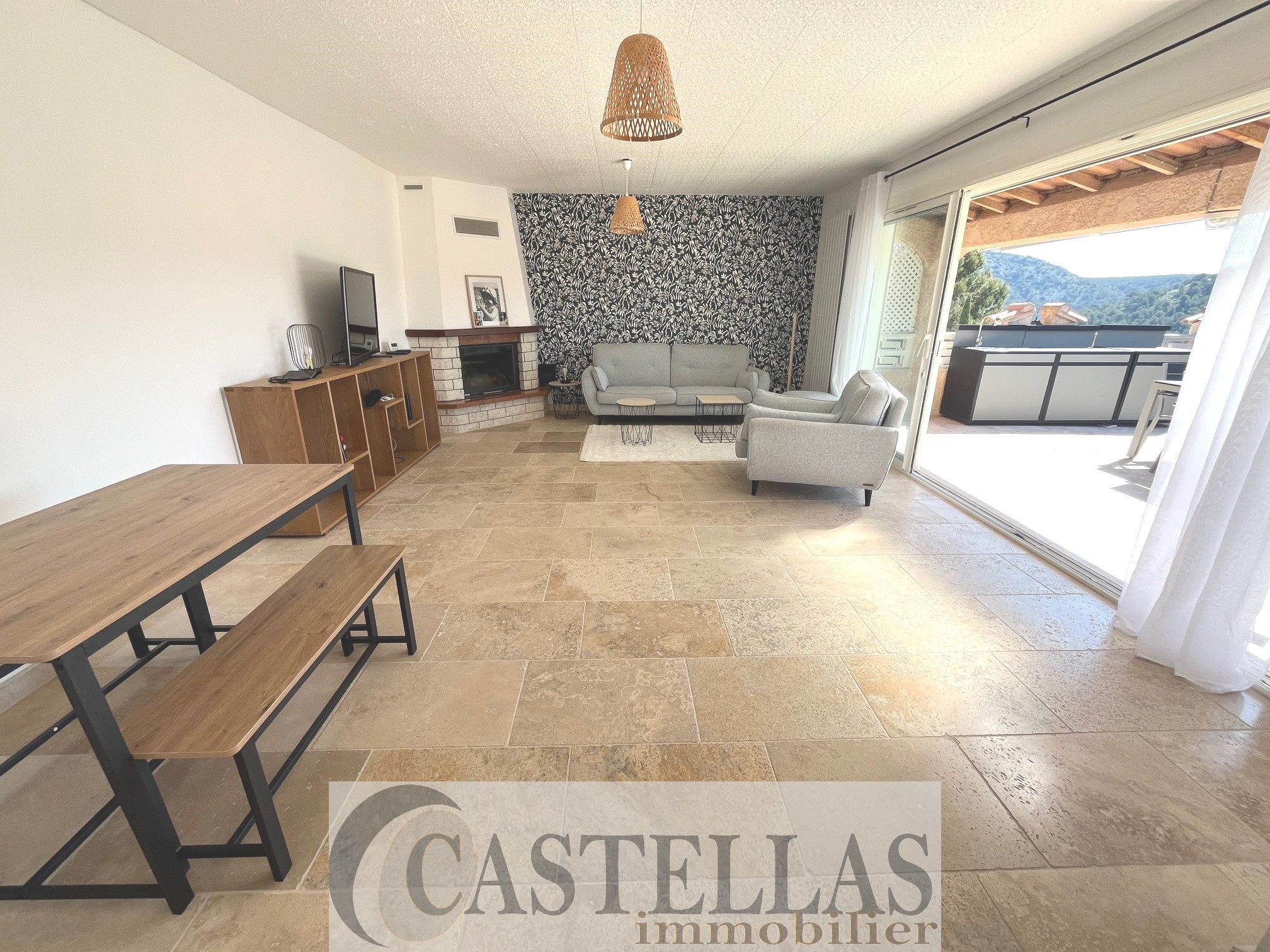 Agence immobilière de Castellas Immobilier Carnoux