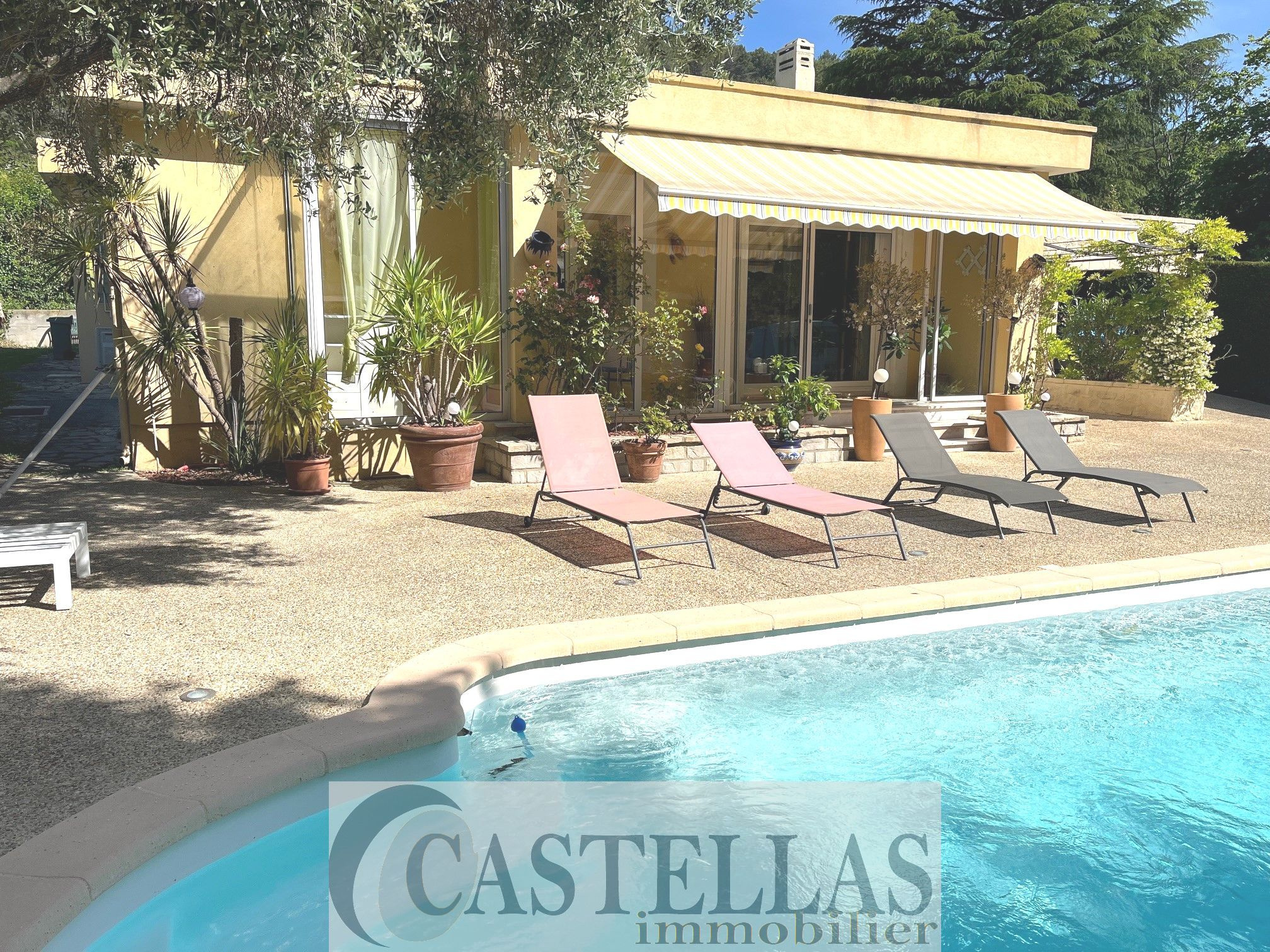 Agence immobilière de Castellas Immobilier Carnoux