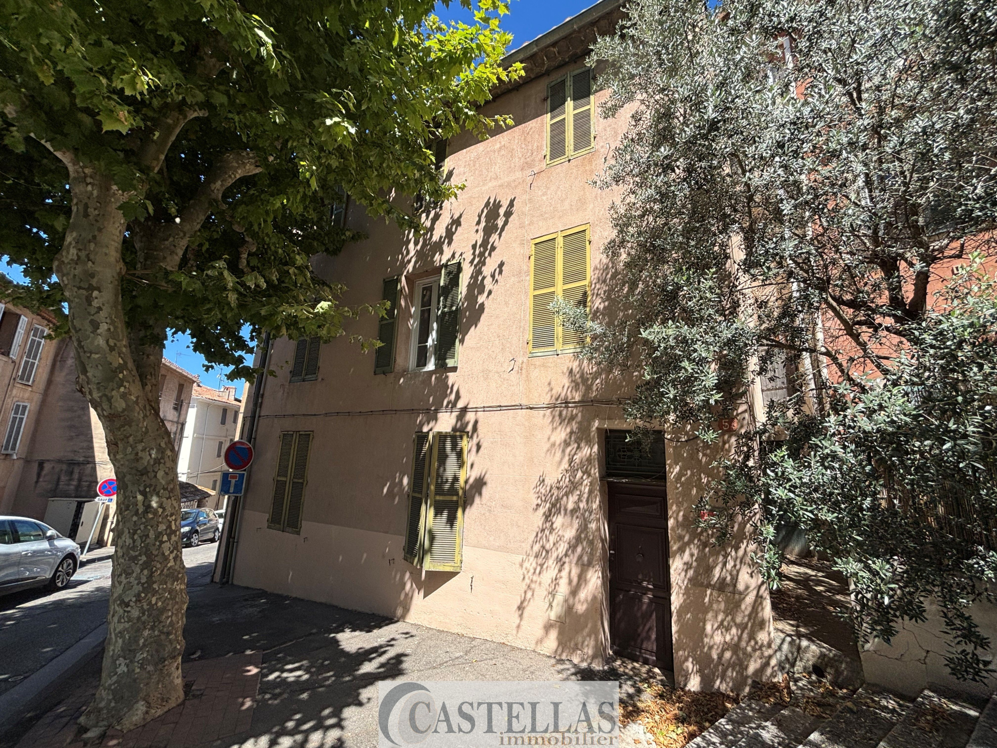 Agence immobilière de Castellas Immobilier Carnoux